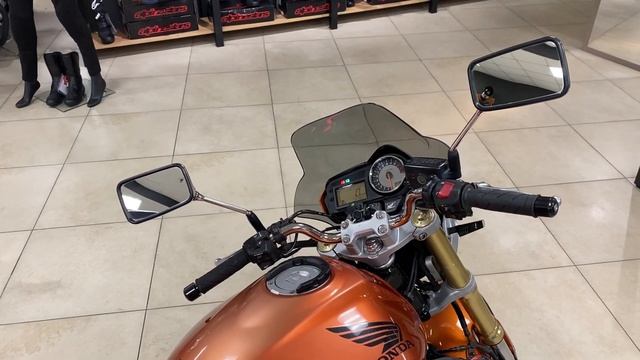 2006 Honda CB 600 Hornet смотреть онлайн