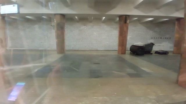 Внезапно и не запланировано. Поезд Москва 2019 на КРЛ. От Новоясеневской до Октябрьской. смотреть онлайн