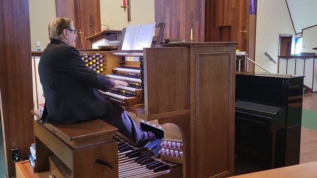 Marche Royale - Jean Baptiste Lully (Arranged by Dan Miller) смотреть онлайн