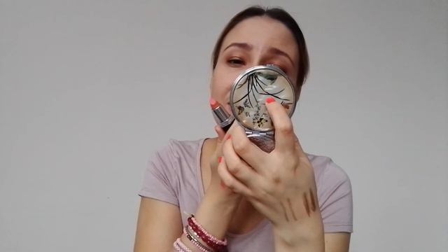 Обзор на косметику LIC - помады оттенков Iness и Anna смотреть онлайн