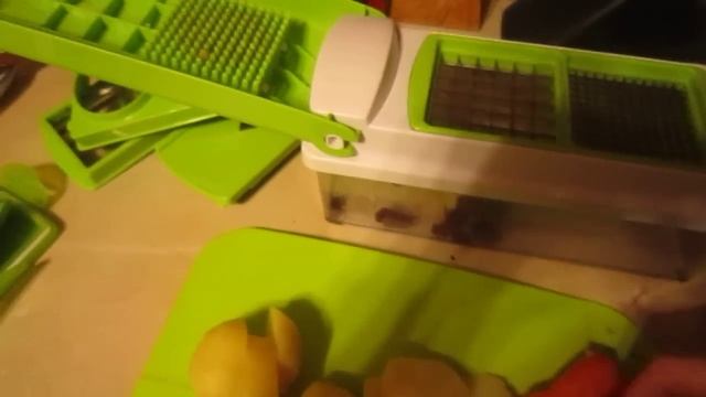 Овощерезка от Эйвон. 17 каталог 2015г.