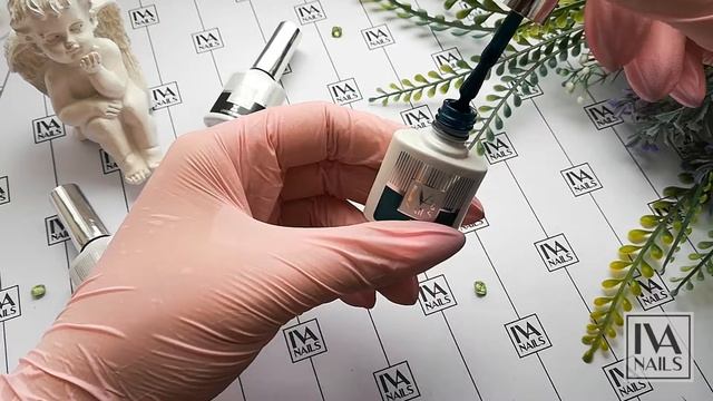 Обзор коллекции гель-лаков Green Dress от IVA nails смотреть онлайн