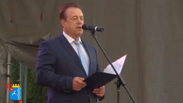 Поздравление губернатора с Днем России смотреть онлайн