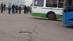ГОРЯЩИЙ ТРОЛЛЕЙБУС ВОЛОГДА 18 ОКТЯБРЯ 2011 ГОДА.mp4