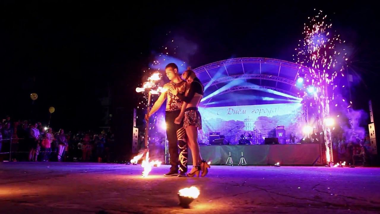 Небольшое фаершоу команды "Пиромания" смотреть онлайн