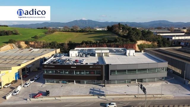 Edificio 2 Naves Comerciales._ Ingeniería Nadico