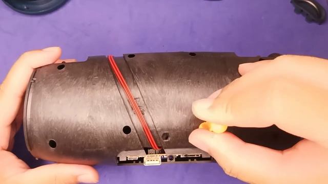 How to teardown a FAKE JBL XTREME 3 mini смотреть онлайн
