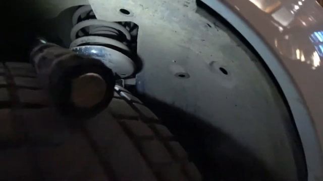 Замена локера (подкрылка) на Рено Флюенс смотреть онлайн