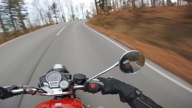 SURPRISINGLY GOOD! Royal Enfield Classic 350 Sound [RAW Onboard]