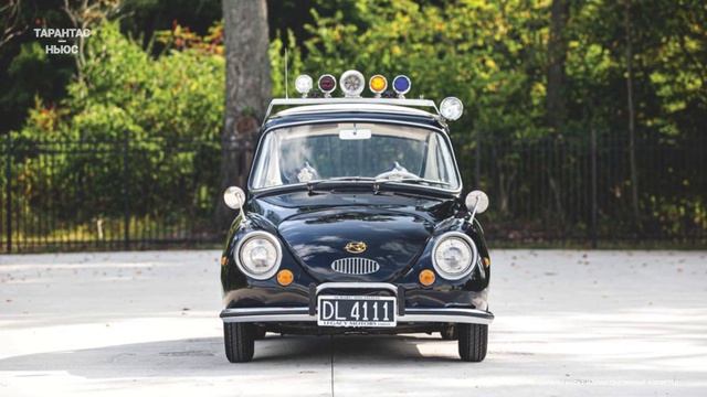 Крошечный полицейский автомобиль Subaru продадут на аукционе