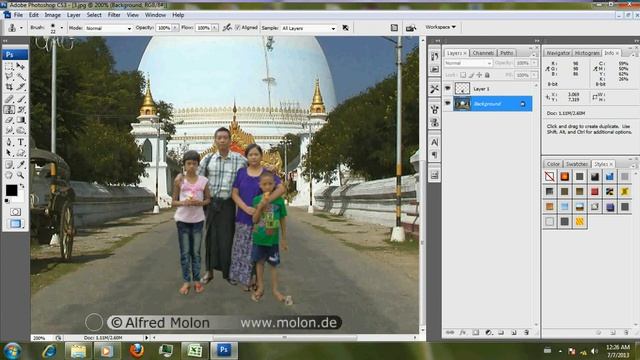 how to change background in Adobe Photoshop Cs3 | ကိုယ်ထည့်လိုတဲ့ နောက်ခံ ထည့်နည်း смотреть онлайн
