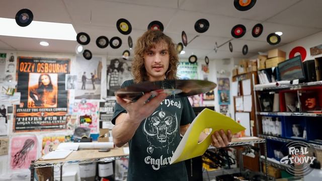 Real Groovy - How to clean your new records смотреть онлайн