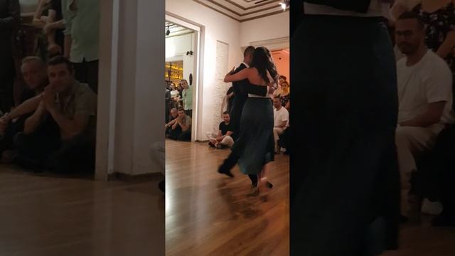 Busra Goker & Hakan Ates / Istanbul / Milonga 333 смотреть онлайн