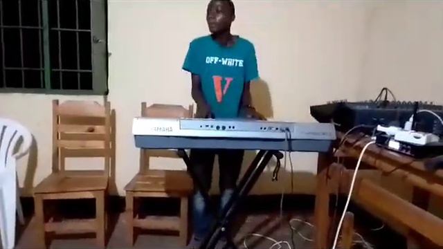 SHEMA PIANIST NONE ACURANZE BIDASANZWE🥱🎹🤭 смотреть онлайн