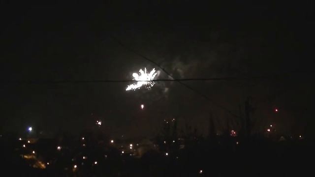 Новогодний салют в Ростове-на-Дону.2013. смотреть онлайн