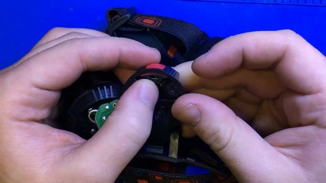 РЕМОНТ ФОНАРИКА НЕ ВКЛЮЧАЕТСЯ смотреть онлайн