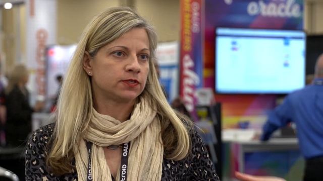 Oracle E-Business Suite Training at COLLABORATE 19 - One User Shares Her Experience смотреть онлайн