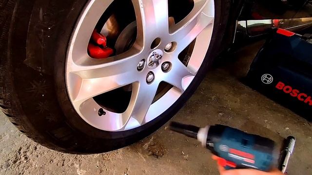 BOSCH  GDS 18V - 400   #bosch#boschprofessional#impactwrench#tools#diy