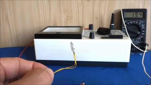 ДАЙТЕ ЕМУ НОБЕЛЯ!!! Тайна включения МИКРОЛАМПОЧЕК в розетку 220 Вольт. смотреть онлайн