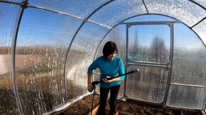 КАК ПОМЫТЬ ТЕПЛИЦУ ОСЕНЬЮ?