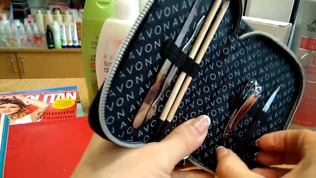 Маникюрный набор и полировочный блок Avon К11/2017 смотреть онлайн