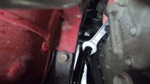 Течь датчика давление масло двс и замена его   Тойота королла 150