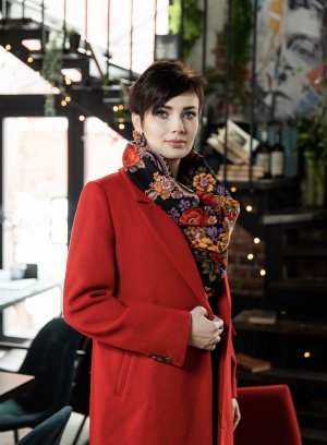 Многоцветный платок из уплотненной шерстяной ткани с шелковой бахромой "Времена года. Осень", вид 18