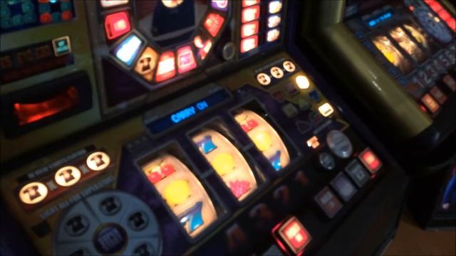 SANDOWN ARCADE SESSION #8 (Fruit Machines) смотреть онлайн