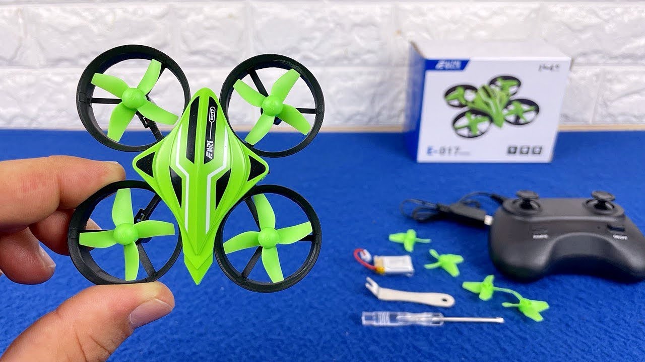 Мини-дрон Eachine E017 2.4G 4CH смотреть онлайн