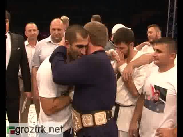 Чечня.«Специальный репортаж». Прощальный бой Лечи Курбанова. Чечня Чечня.