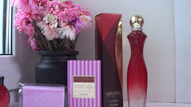 Аромат DIVINE EXCLUSIVE ORIFLAME первое впечатление.