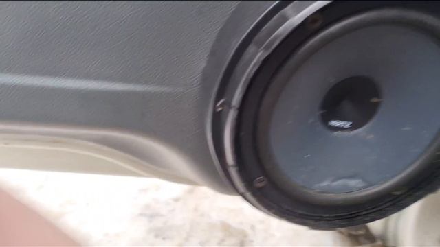 Замена штатных динамиков в УАЗ Patriot на DL Audio Phoenix SQL 165 смотреть онлайн