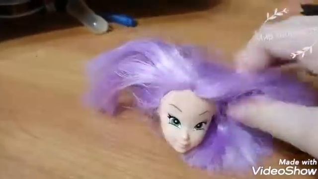 У куклы вместо волос мочалка? делаем укладку ☺️ смотреть онлайн