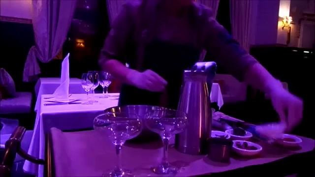 Ресторан Метрополь г. Санкт- Петербург. Шоу приготовление мороженого. смотреть онлайн