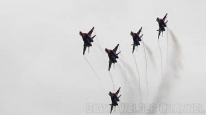 Пилотажная группа "Стрижи" на  Армия 2017| Кубинка| Взлет| Посадка | Высший пилотаж.