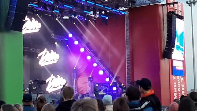 Dabro в Казани на День города - Выход на сцену, начало выступления смотреть онлайн