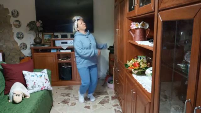 СИЦИЛИЯ. ВСЁ ЕСТЬ, КРОМЕ КОЛЬЦА НА ПАЛЬЦЕ. РОЗА ВЫШЛА ЗАМУЖ.SI MARITAU ROSA.🌹 смотреть онлайн