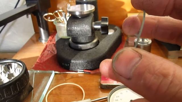 Микрометрический индикатор ЛИЗ 0,001 Подогнать стекло смотреть онлайн