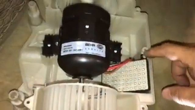 2007 Mercedes S-550 Fan Blower Motor Replacement смотреть онлайн