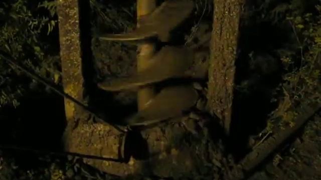 Бурение скального грунта буром серии В-4113 диаметром 0,8М производства ООО «ЗИСТ» смотреть онлайн