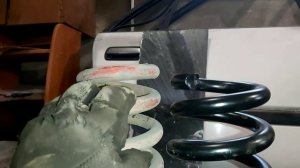 Замена передних пружин на Toyota Hilux Surf KZN185 1KZ-TE & Prado 95