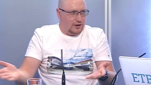 Антон Халиков: Лет через 50 планшеты и телефоны станут нам как вилка и ложка смотреть онлайн