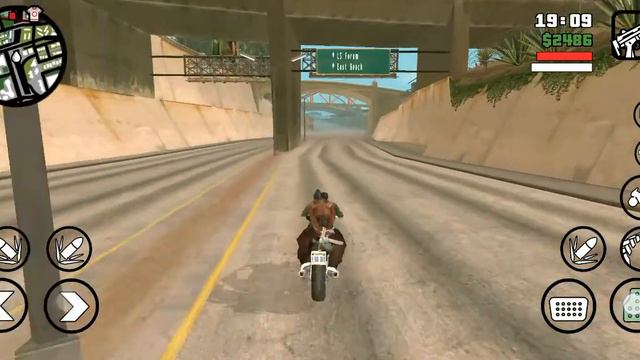 ИГРАЮ В ГТА САН АНДРЕАС НА ТЕЛЕФОНЕ