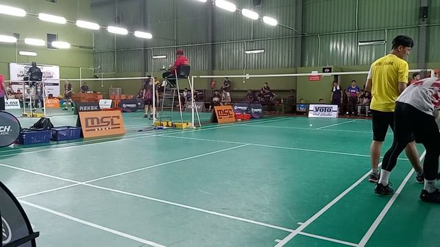 Badminton SBA Tournament Men's Double Open - Syafiq Sanusi / Austeen Vs Afiq Fahmi / M. Hafizullah смотреть онлайн