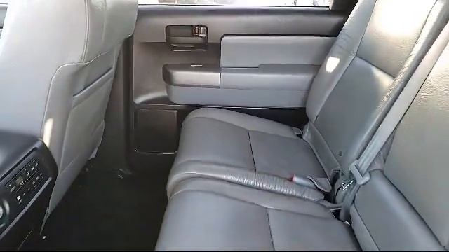 2015 Toyota Sequoia SR5 Sport Utility Sacramento Roseville Elk Grove Folsom Stockton смотреть онлайн