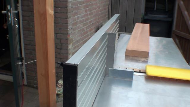 HBM 10" Vlak en Vandiktebank test смотреть онлайн