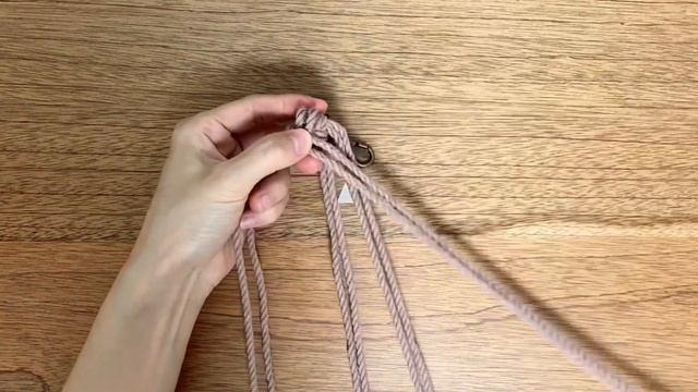 DIY | macrame key chain | 마크라메 키 체인 смотреть онлайн