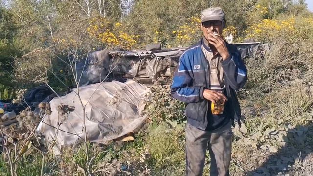 Приехал навестил Олега. Как сейчас живет отшельник Олег!