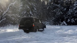 Крузер 80 в снегу