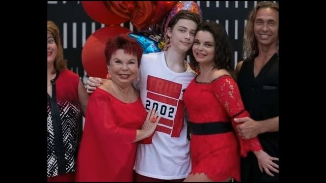 Тарзан сдал сына в полицию! Королёва в истерике! смотреть онлайн